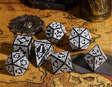 Celtic Knot (white) - pre order