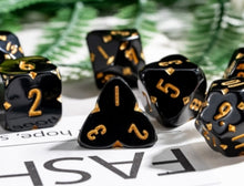 Lady Luck (black)