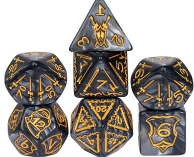 Titan (black) - pre order