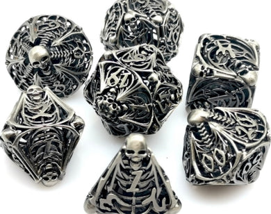 Skelebones (silver)