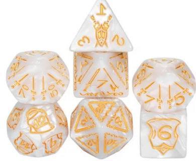 Titan (white) - pre order
