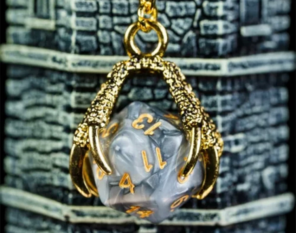 Dragon Claw Keyring (black/grey)